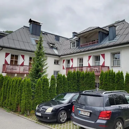 Diamond Forest - 8 Full Beds Summercard Included Apartamento