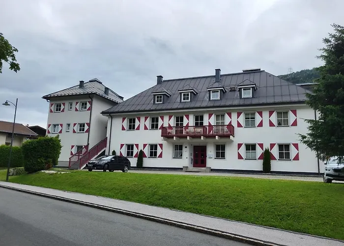 Diamond Forest - 8 Full Beds Summercard Included カプルーン