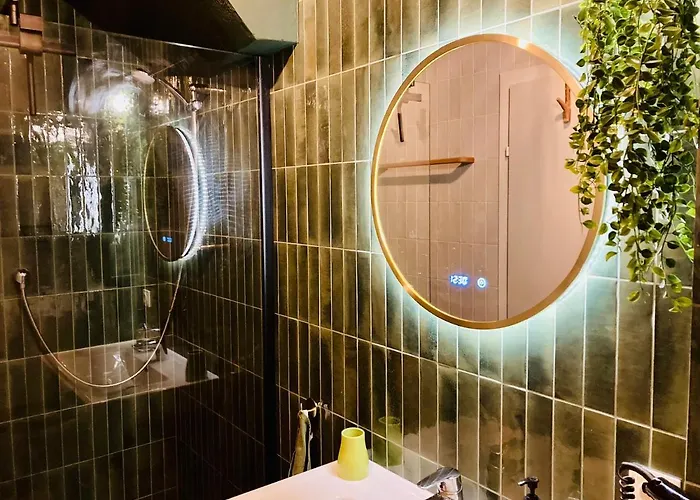 アパート Diamond Forest - 8 Full Beds Summercard Included *