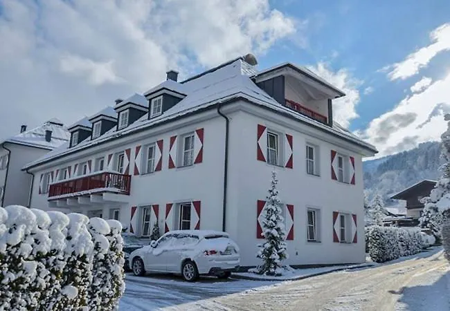 Diamond Forest - 8 Full Beds Summercard Included