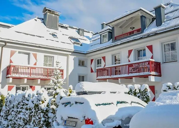 Diamond Forest - 8 Full Beds Summercard Included